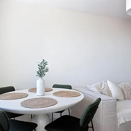 Appartement Clair Et Lumineux