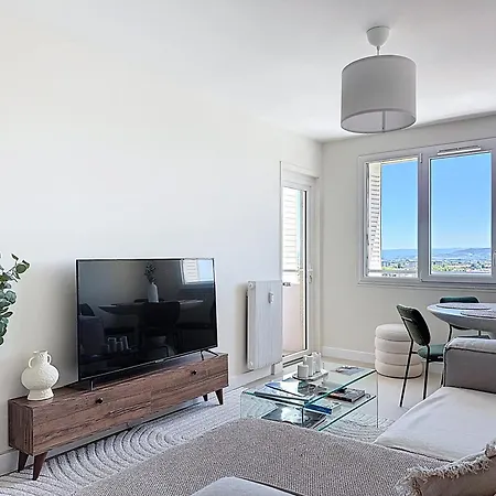 Clair Et Lumineux Appartement